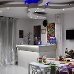 Lo Specchio Del Salento לצ'ה