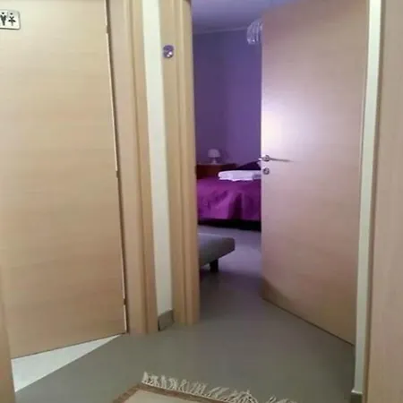 Lo Specchio Del Salento ليتشي