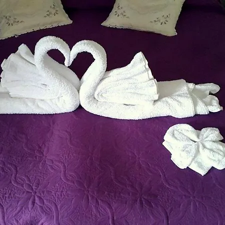 Couette-café Lo Specchio Del Salento 2*