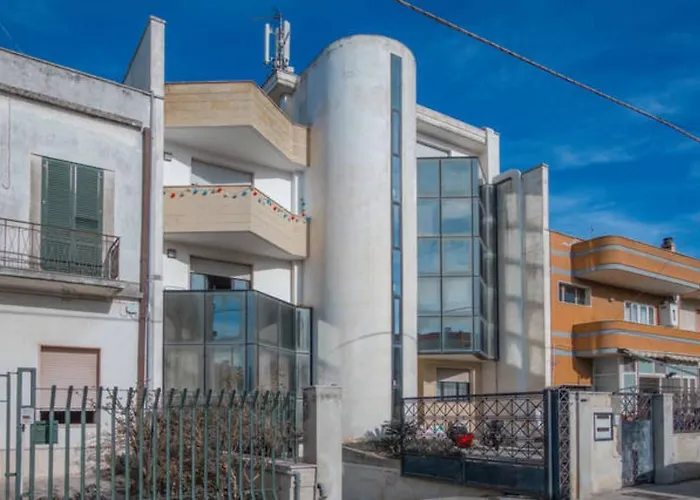 Lo Specchio Del Salento 2*