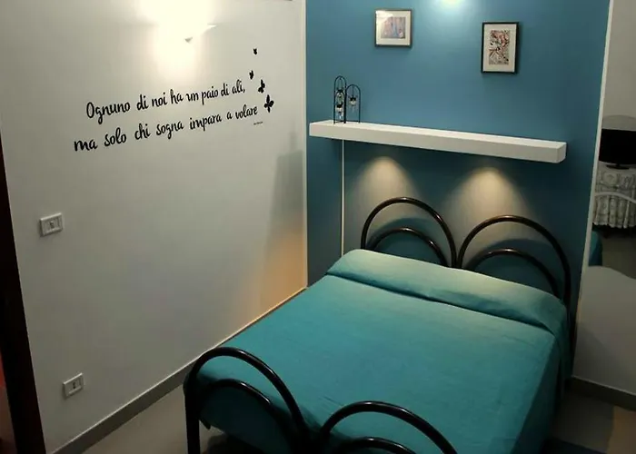 Lo Specchio Del Salento ベッド・アンド・ブレックファスト