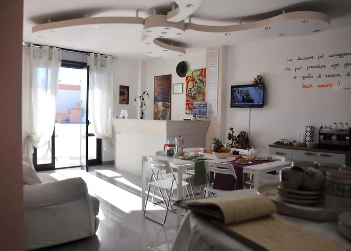 Lo Specchio Del Salento ベッド・アンド・ブレックファスト レッチェ