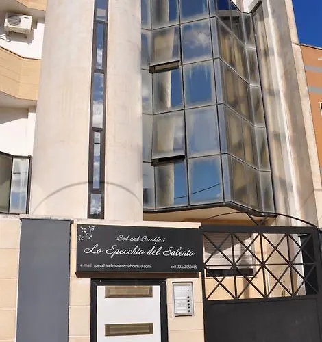 ベッド・アンド・ブレックファスト Lo Specchio Del Salento 2*